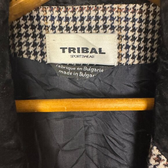 Vintage Wool Blend Houndstooth Blazer with Velvet Collar, Size 6, 90s Academia - Picture 3 of 9